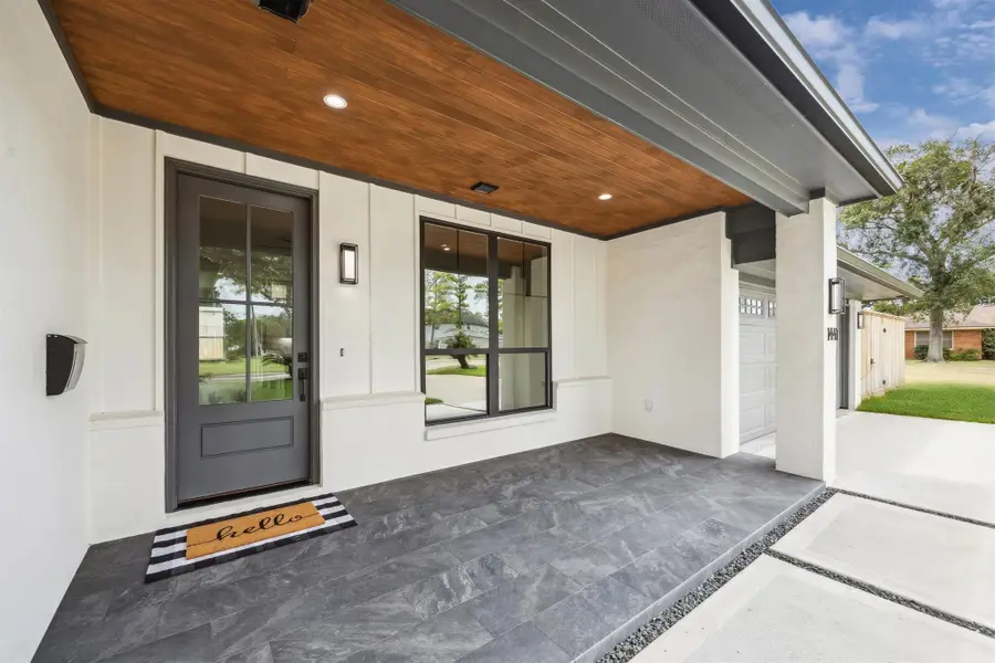 1441 Freedonia Drive, Houston, TX 77055 - Image #3