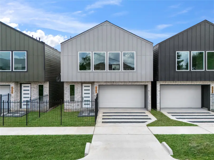 6906 England Street, Houston, TX 77021 - Image #2
