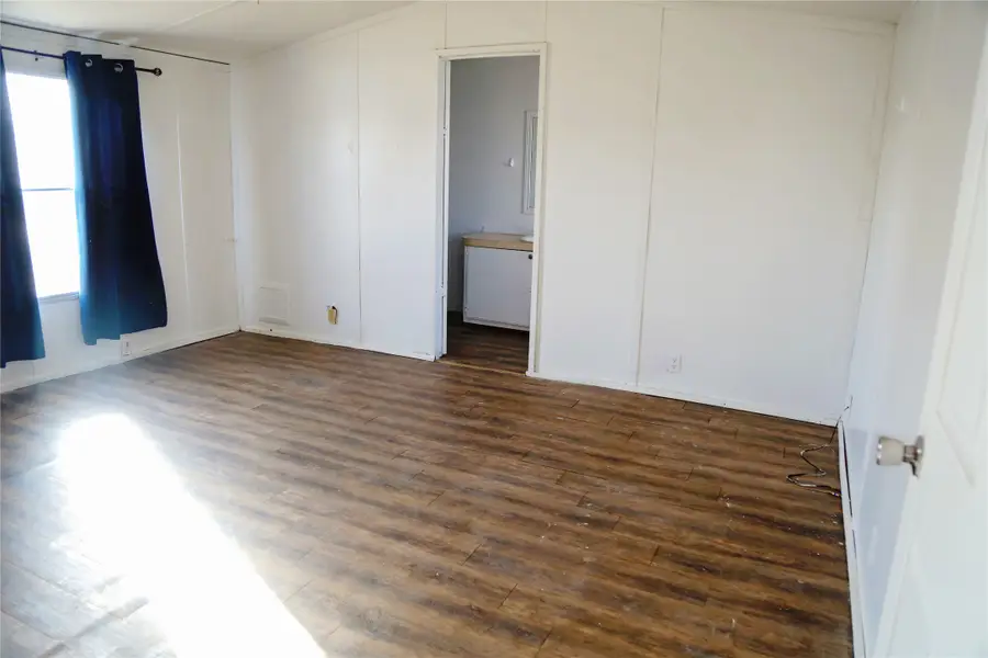 6409 N County Road 1630, Shallowater, TX 79363 - #3