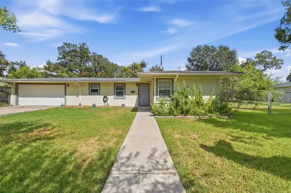 1215 Winston Drive, Richmond, TX 77469