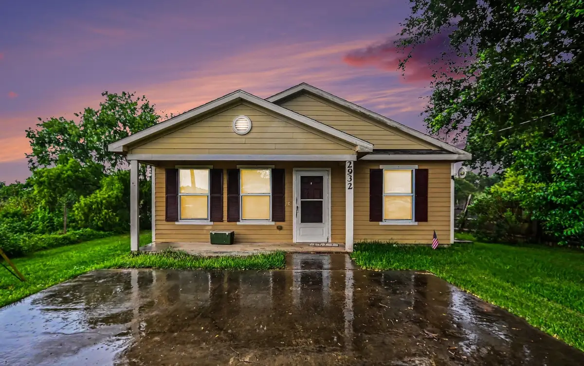 2932 Shady Creek Lane, Freeport, TX 77541 - #1