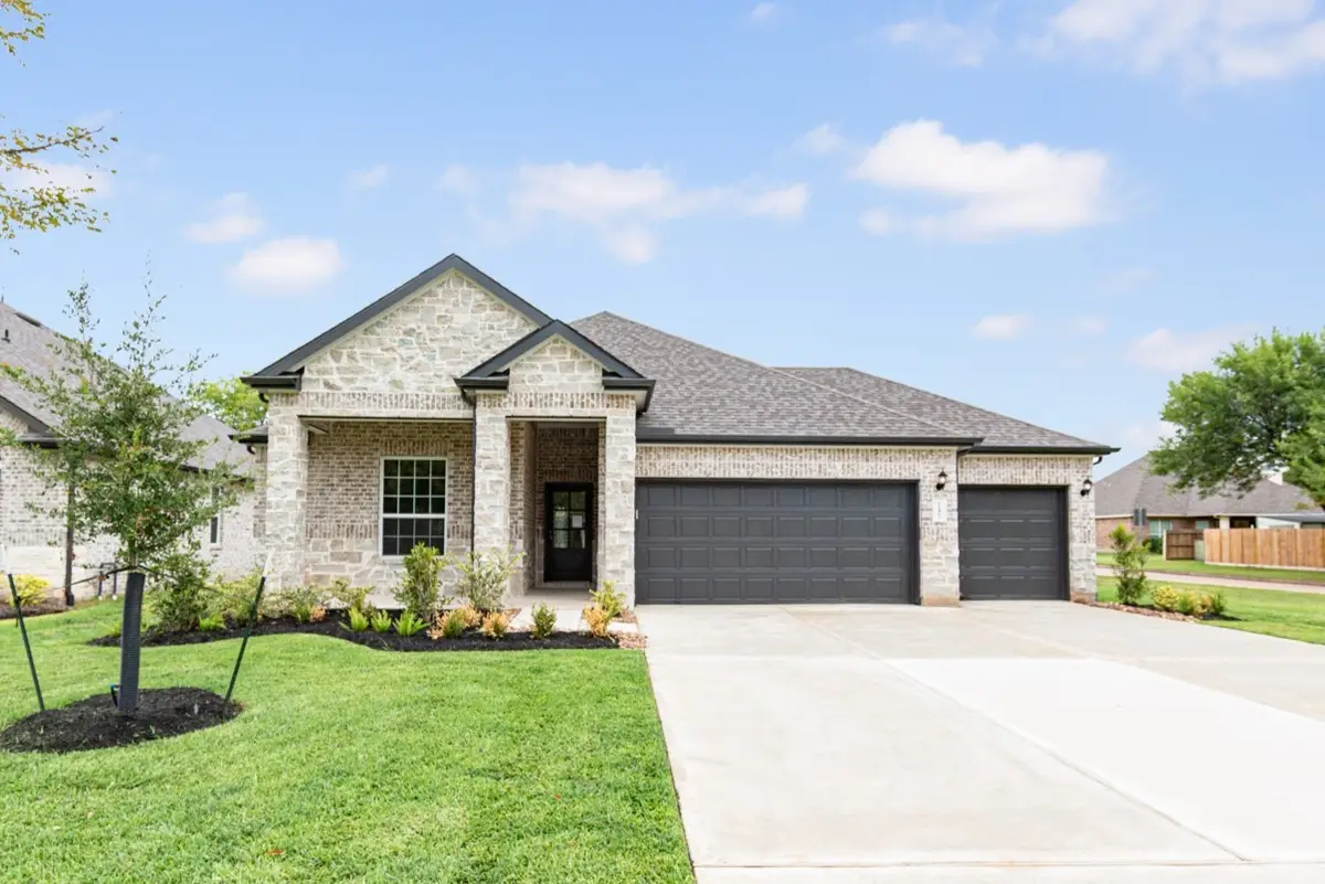 12402 Brightwood Drive, Montgomery, TX 77356 - Image #1