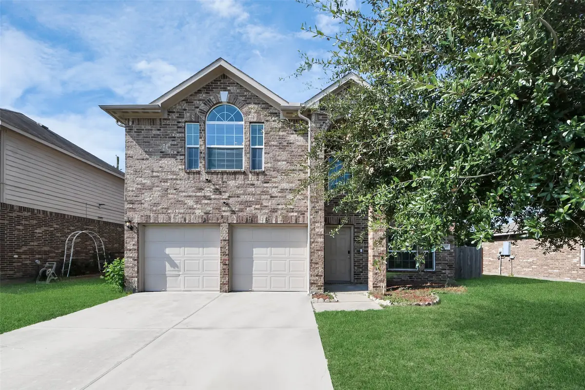 11207 Royal Rock Ct Court, Houston, TX 77088 - Image #1