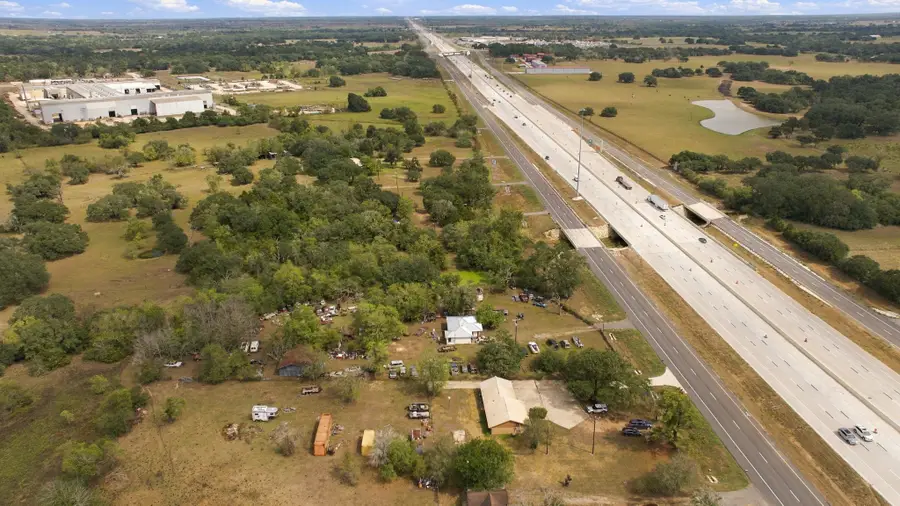 4959 Highway 90, Alleyton, TX 78935 - #3