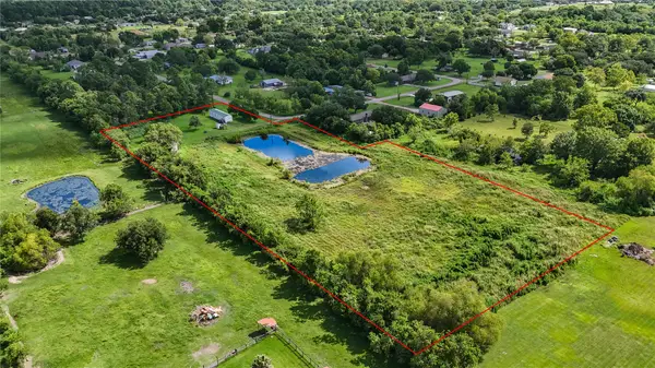 5618 W Bellaire Street, Santa Fe, TX 77510