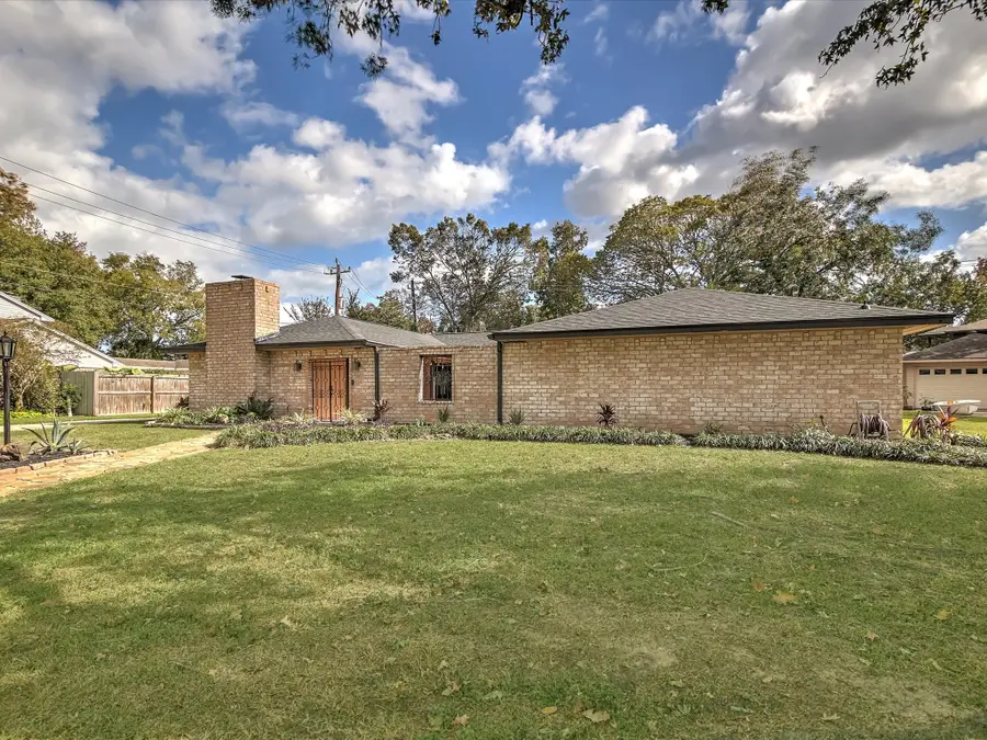 1426 Antigua Lane, Nassau Bay, TX 77058 - Image #3