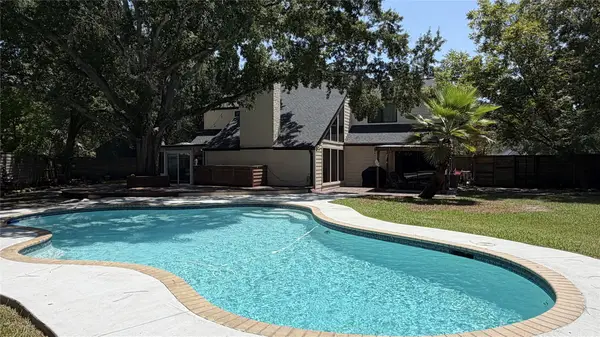 1602 Big Lake Drive, Houston, TX 77077