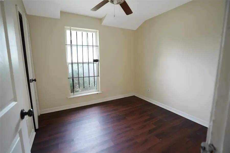 11075 Spottswood Drive, Houston, TX 77016 - Image #3