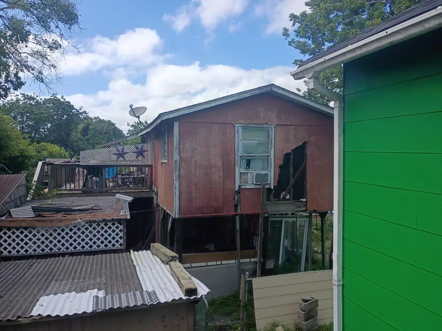 12135 Sandpiper Road, Angleton, TX 77515 - #2
