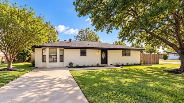 129 Bowie Circle, Brownwood, TX 76801