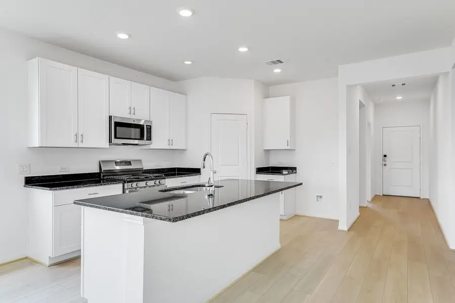 18038 Blue Prairie Trail, Hockley, TX 77447 - Image #3