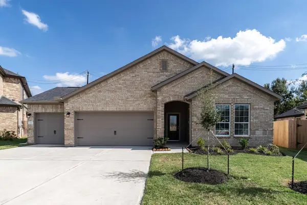 426 Riesling Drive, Alvin, TX 77511