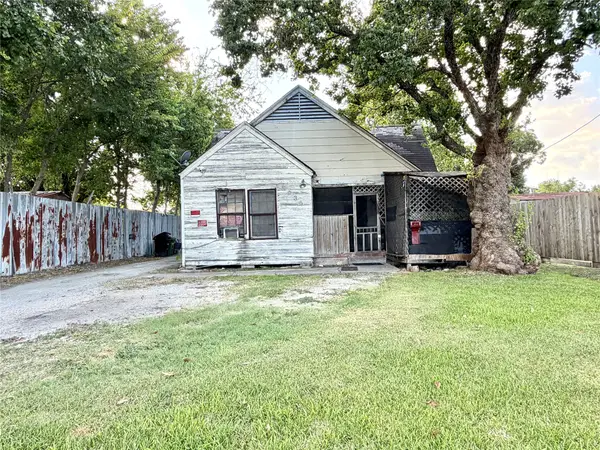 2936 Golfcrest Boulevard, Houston, TX 77087