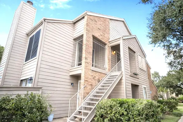 6701 Sands Point Drive #61, Houston, TX 77074