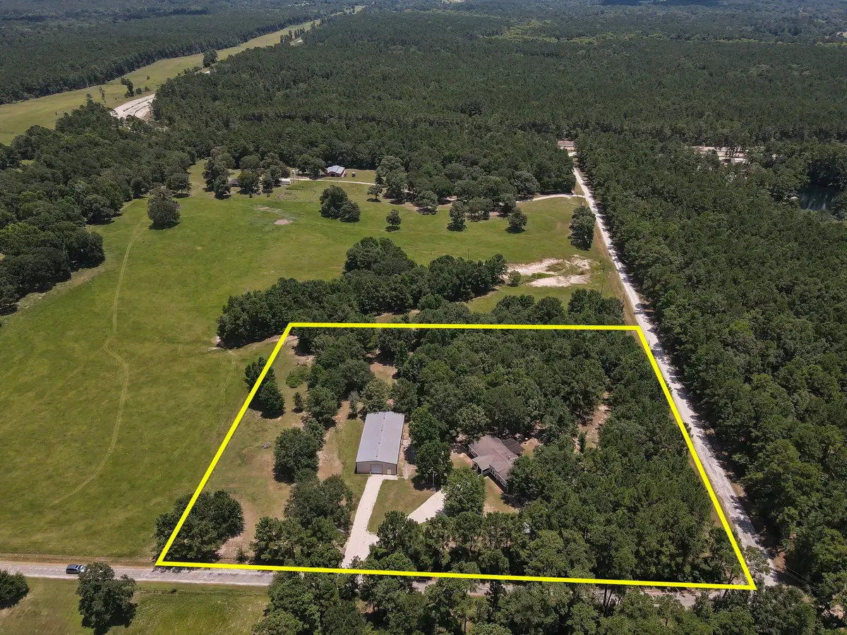 103 Louis Voan Road, Huntsville, TX 77320 - #1