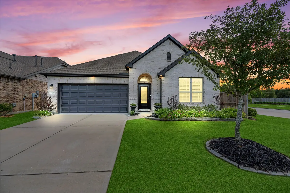 19079 Pinewood Grove Trail, New Caney, TX 77357 - #1