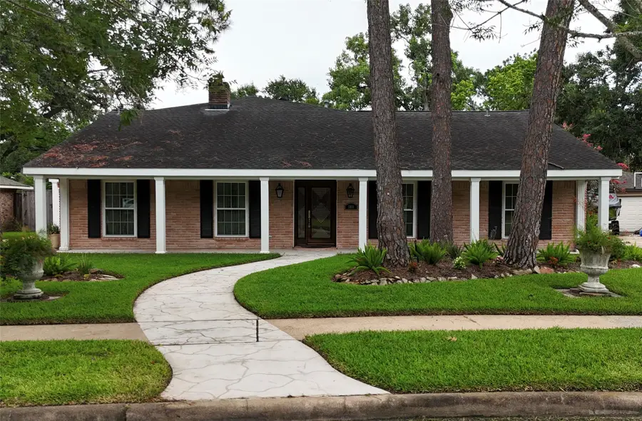 5611 Portal Drive, Houston, TX 77096 - Image #2