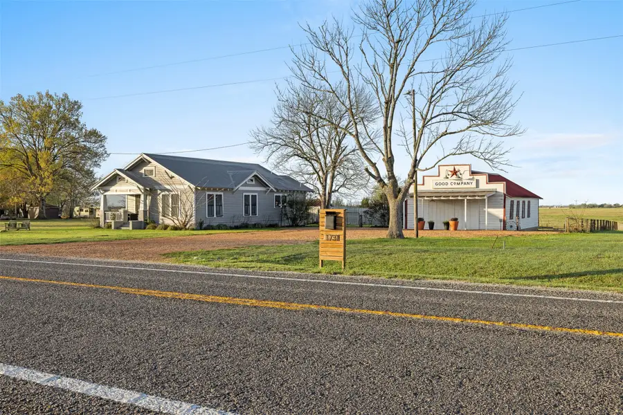 1731 Spur 458, Carmine, TX 78932 - #2