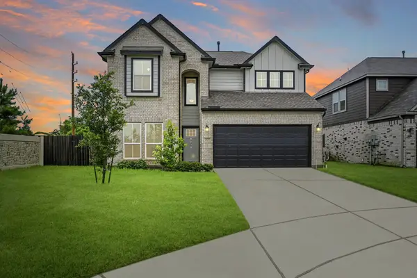 2203 Bright Sunrise Trail, Fresno, TX 77545