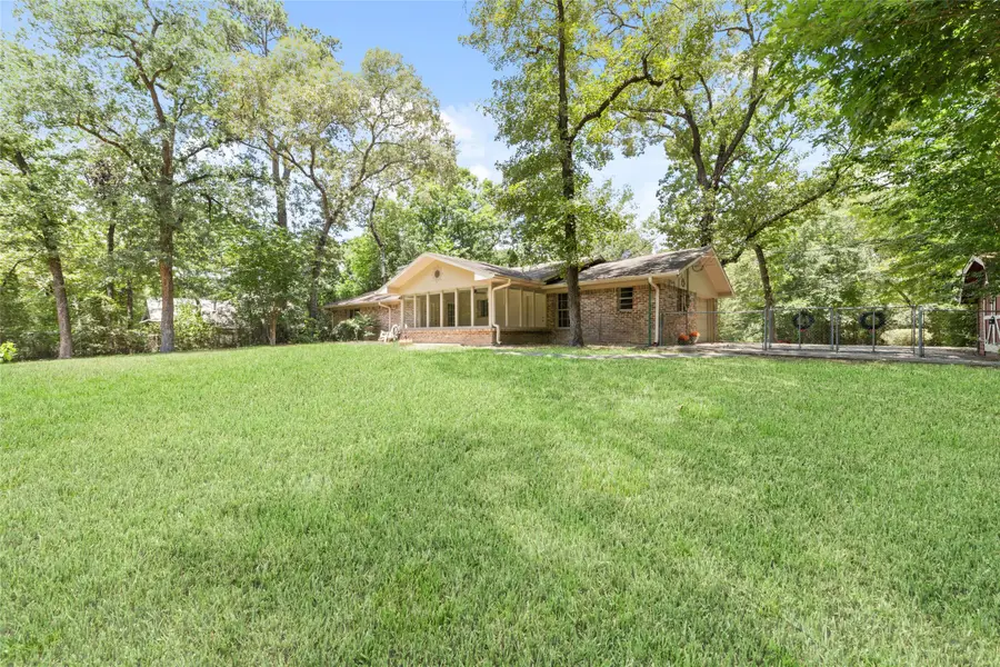 108 Hereford Drive, Conroe, TX 77304 - #2