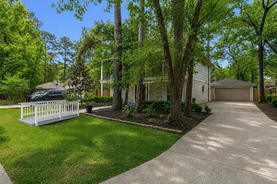 5 N Deerfoot Circle, The Woodlands, TX 77380 - #2