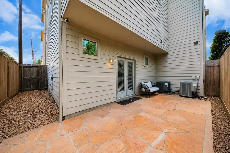 1406 Stanford Street #D, Houston, TX 77019 - #3