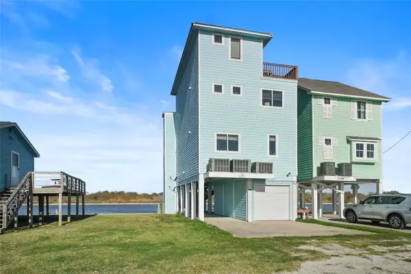 2928 Fm-2031, Matagorda, TX 77457