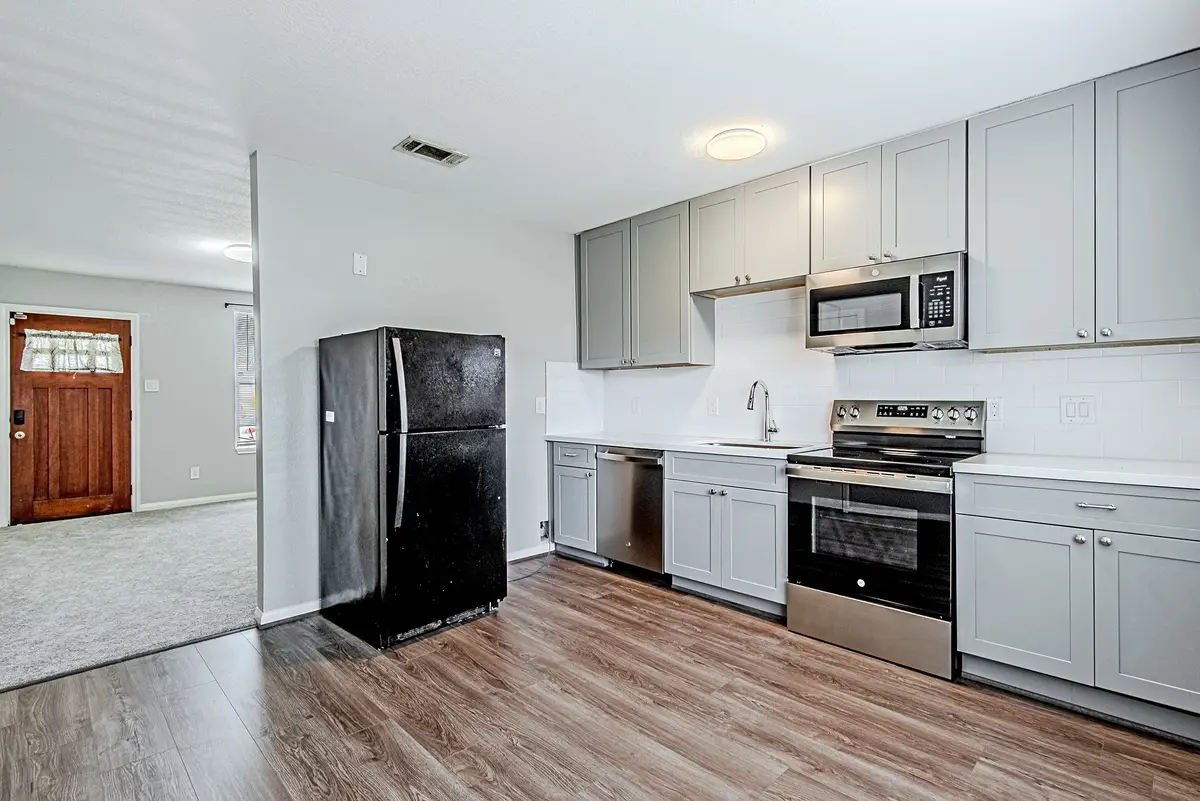 2208 Camille Street, Pasadena, TX 77506 - Image #1