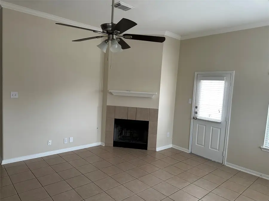 835 Dracena Court, Richmond, TX 77406 - Image #3