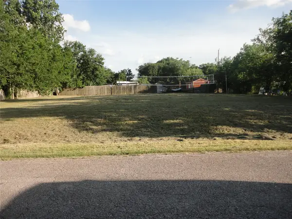6521 Whitton Drive, Houston, TX 77085