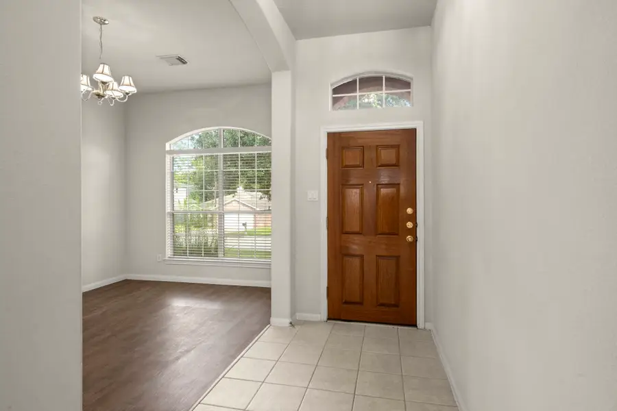 3722 Northshore Drive, Montgomery, TX 77356 - Image #3