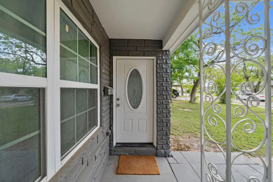 1614 Palmwood Drive, Pasadena, TX 77502 - #2