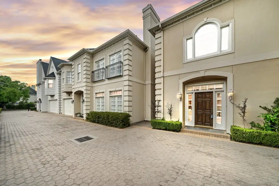 1211 Nantucket Drive #C, Houston, TX 77057 - Image #2