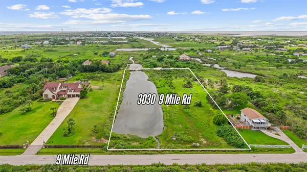 3030 9 Mile Road, Galveston, TX 77554