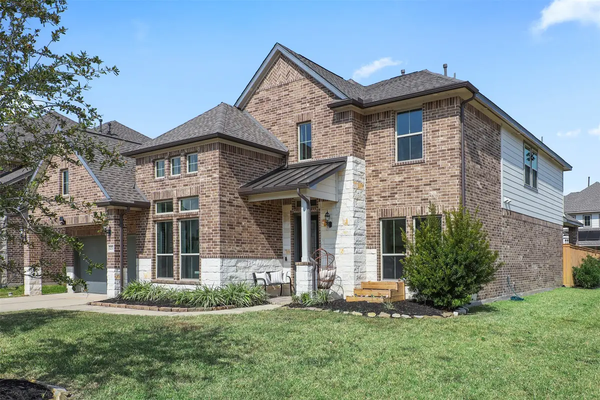 12702 Playa Cove Lane, Texas City, TX 77568 - Image #1