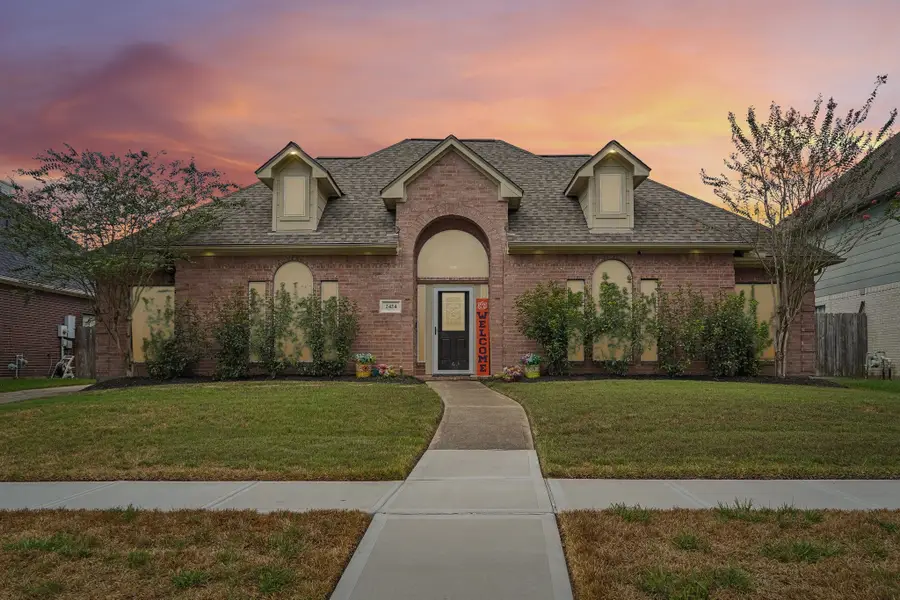 2424 Piney Woods Drive, Pearland, TX 77581 - #2
