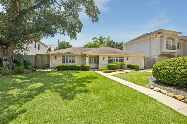 4919 Imperial Street, Bellaire, TX 77401