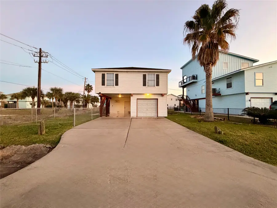 16701 Moby Dick Drive, Jamaica Beach, TX 77554 - #2