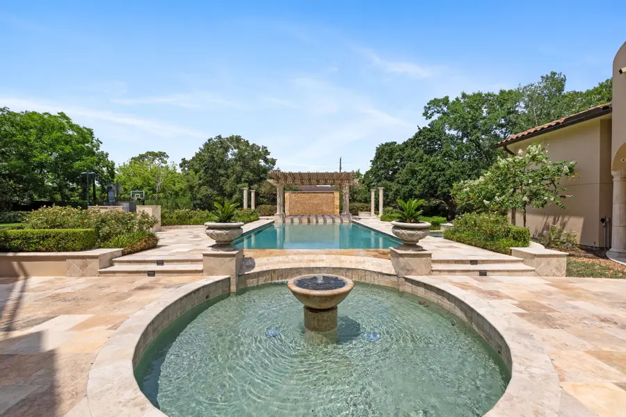 5412 Sturbridge Drive, Houston, TX 77056 - #2