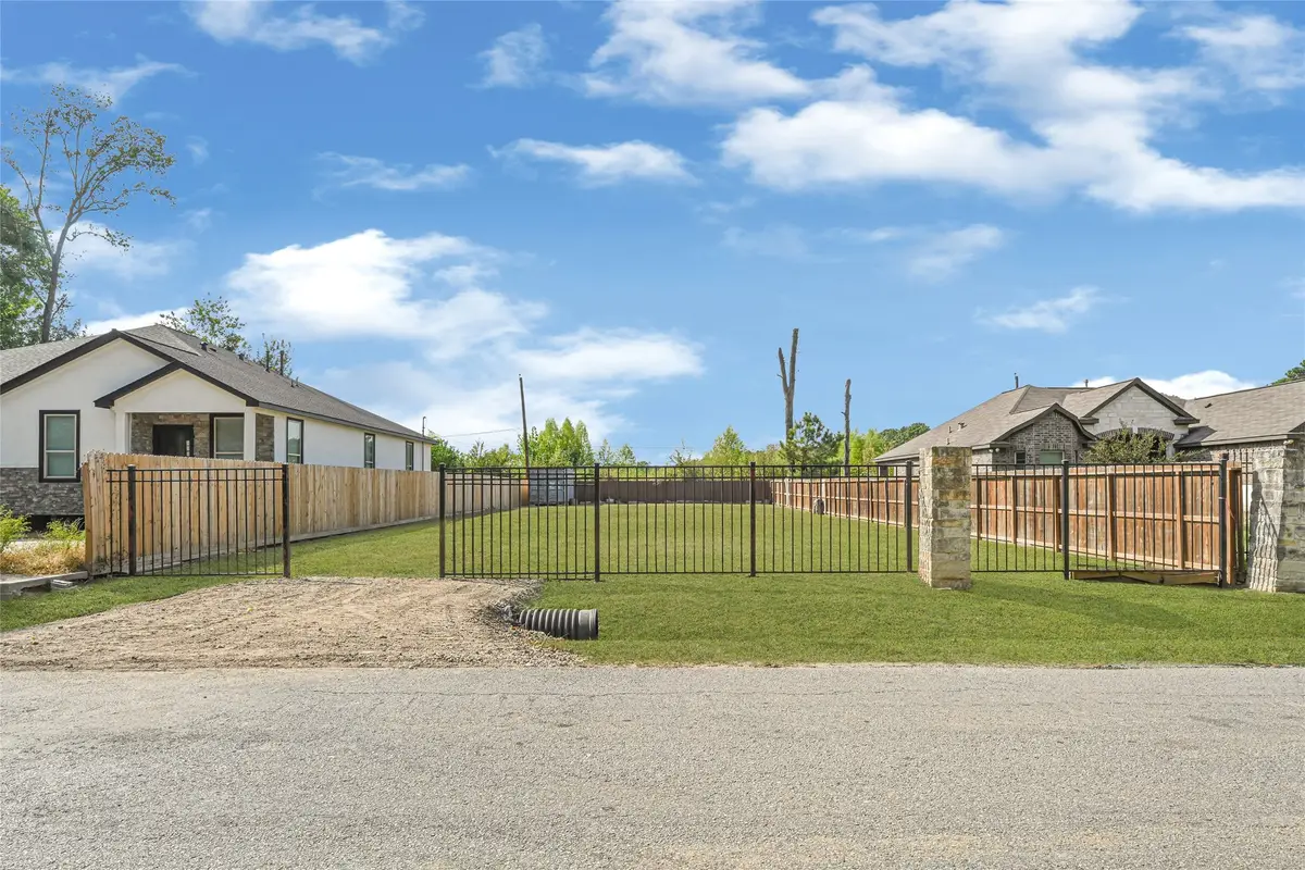 16231 Green Manor Drive Drive, Houston, TX 77396 - Image #1