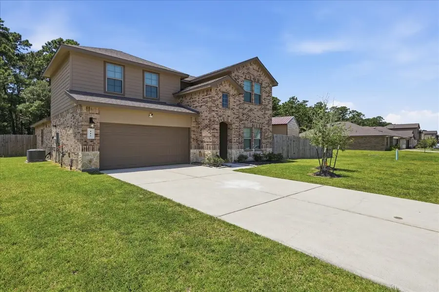 115 Little Spring Court, Anahuac, TX 77514 - #2