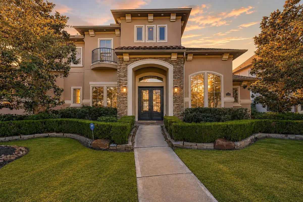 1310 Tamina Pass Lane, Friendswood, TX 77546 - #1