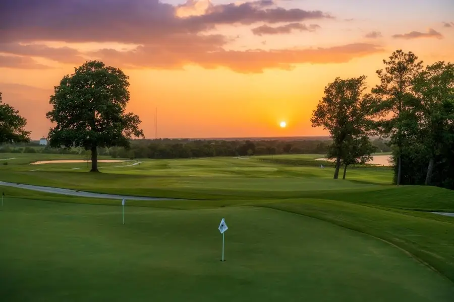 15043 Fox Crossing Lane, Willis, TX 77318 - Image #2