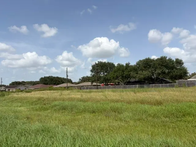 0 West Loop, El Campo, TX 77437 - #3