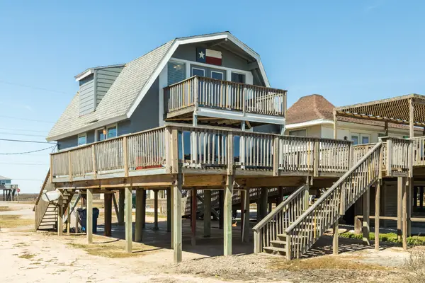 2730 Swan Court, Surfside Beach, TX 77541