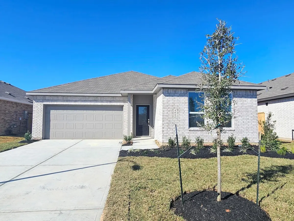 5519 Peacock Bass Drive, Baytown, TX 77521 - Image #1