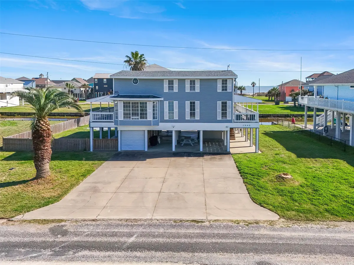 2940 Laguna Drive, Crystal Beach, TX 77650 - #1
