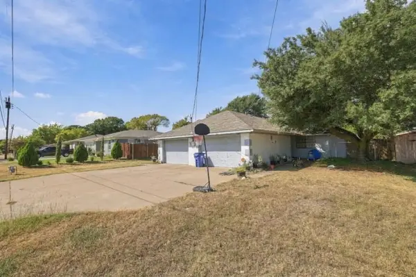 13027 Mitchell Drive, Balch Springs, TX 75180