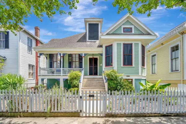 1715 Church Street, Galveston, TX 77550