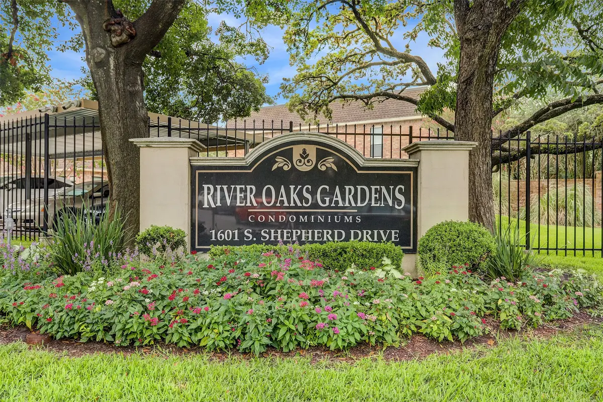 1601 S Shepherd Drive #207, Houston, TX 77019 - #1